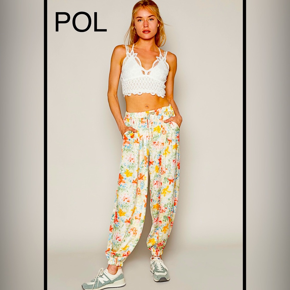 BP208-3💚🧡POL perfect Floral Print harem or jogger pants w/cutest bright print!